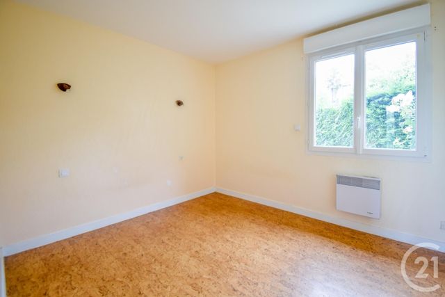 maison à vendre - 6 pièces - 123.0 m2 - PARNE SUR ROC - 53 - PAYS-DE-LOIRE - Century 21 Dréano Immobilier