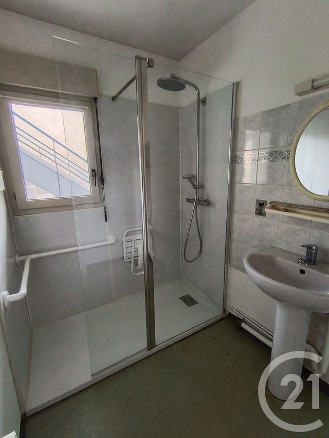 Appartement T2 à louer - 2 pièces - 40.56 m2 - EVRON - 53 - PAYS-DE-LOIRE - Century 21 Dréano Immobilier