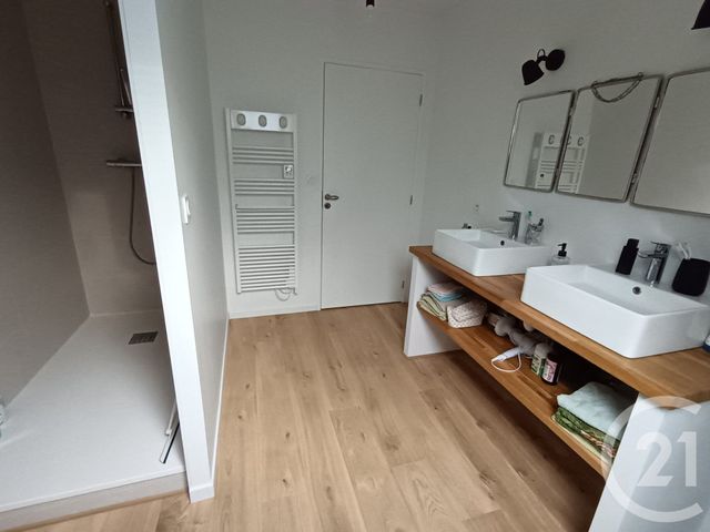 maison à vendre - 5 pièces - 169.79 m2 - MONTIGNE LE BRILLANT - 53 - PAYS-DE-LOIRE - Century 21 Dréano Immobilier