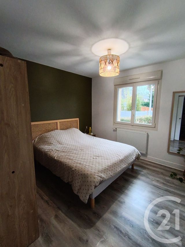 maison à vendre - 4 pièces - 96.8 m2 - L HUISSERIE - 53 - PAYS-DE-LOIRE - Century 21 Dréano Immobilier