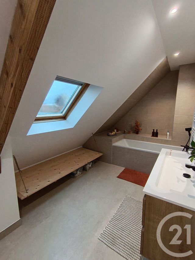 maison à vendre - 4 pièces - 96.8 m2 - L HUISSERIE - 53 - PAYS-DE-LOIRE - Century 21 Dréano Immobilier