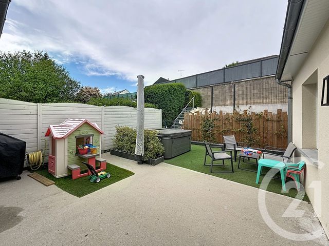 maison à vendre - 5 pièces - 108.87 m2 - MONTIGNE LE BRILLANT - 53 - PAYS-DE-LOIRE - Century 21 Dréano Immobilier