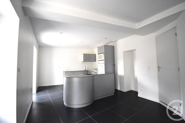 maison à louer - 3 pièces - 86.0 m2 - ASTILLE - 53 - PAYS-DE-LOIRE - Century 21 Dréano Immobilier