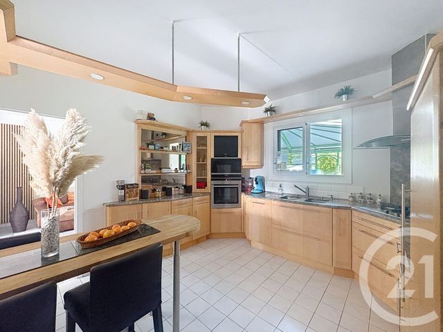 maison à vendre - 7 pièces - 152.34 m2 - ST OUEN DES TOITS - 53 - PAYS-DE-LOIRE - Century 21 Dréano Immobilier