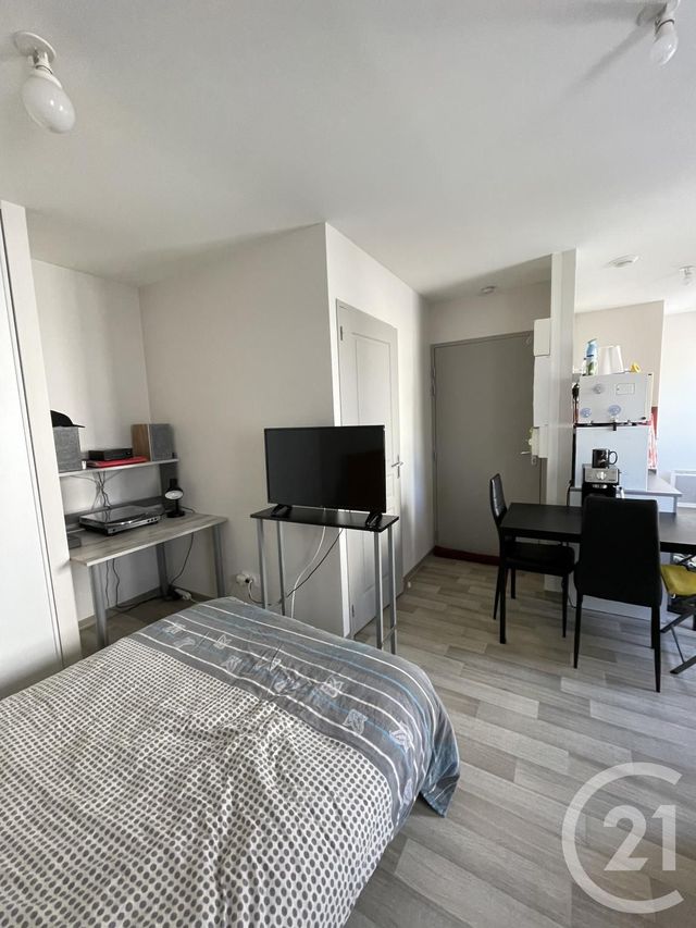 Appartement Studio à louer - 1 pièce - 22.91 m2 - LAVAL - 53 - PAYS-DE-LOIRE - Century 21 Dréano Immobilier