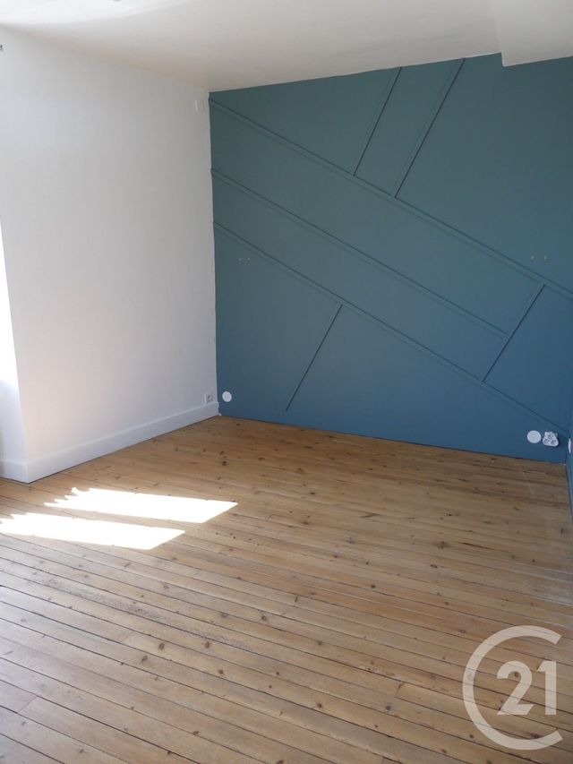 maison à louer - 6 pièces - 155.0 m2 - LAVAL - 53 - PAYS-DE-LOIRE - Century 21 Dréano Immobilier