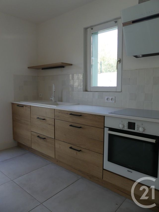 maison à louer - 6 pièces - 155.0 m2 - LAVAL - 53 - PAYS-DE-LOIRE - Century 21 Dréano Immobilier