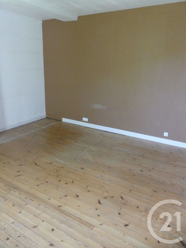 maison à louer - 6 pièces - 155.0 m2 - LAVAL - 53 - PAYS-DE-LOIRE - Century 21 Dréano Immobilier