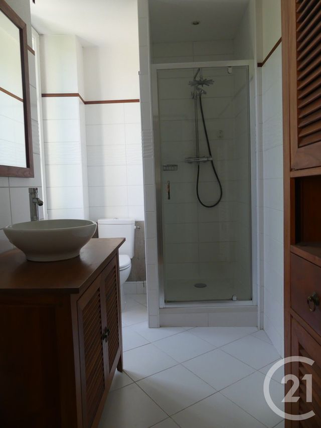maison à louer - 6 pièces - 155.0 m2 - LAVAL - 53 - PAYS-DE-LOIRE - Century 21 Dréano Immobilier