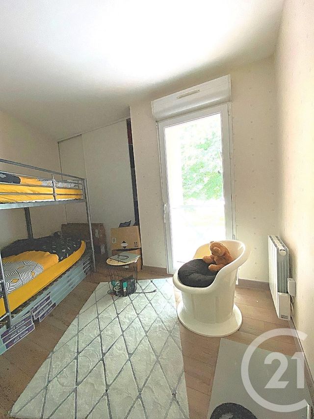 Appartement Duplex à louer - 3 pièces - 78.03 m2 - LAVAL - 53 - PAYS-DE-LOIRE - Century 21 Dréano Immobilier