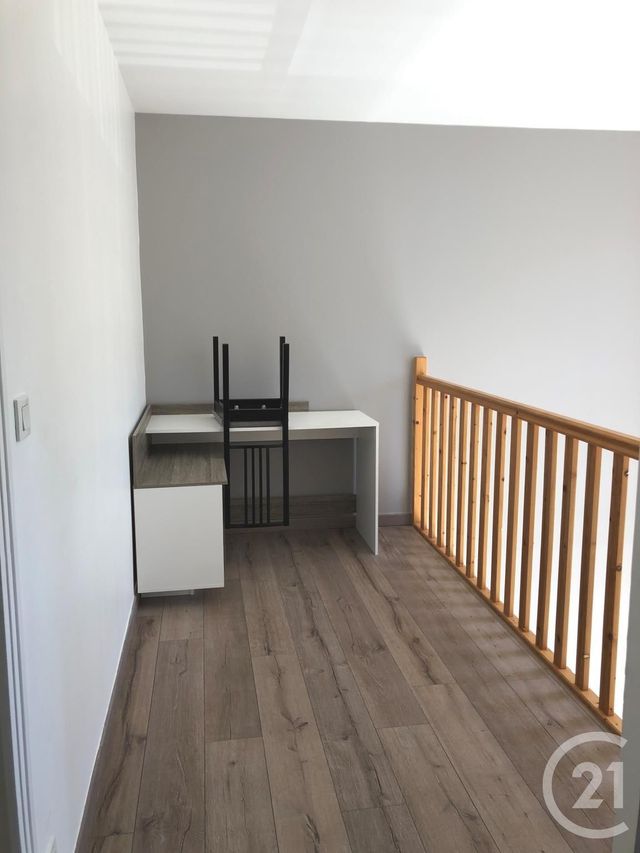 Appartement Duplex à louer - 3 pièces - 78.03 m2 - LAVAL - 53 - PAYS-DE-LOIRE - Century 21 Dréano Immobilier
