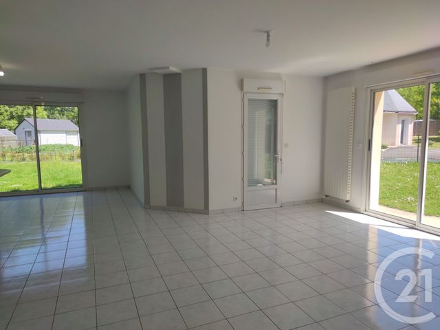 maison à louer - 5 pièces - 126.77 m2 - BONCHAMP LES LAVAL - 53 - PAYS-DE-LOIRE - Century 21 Dréano Immobilier