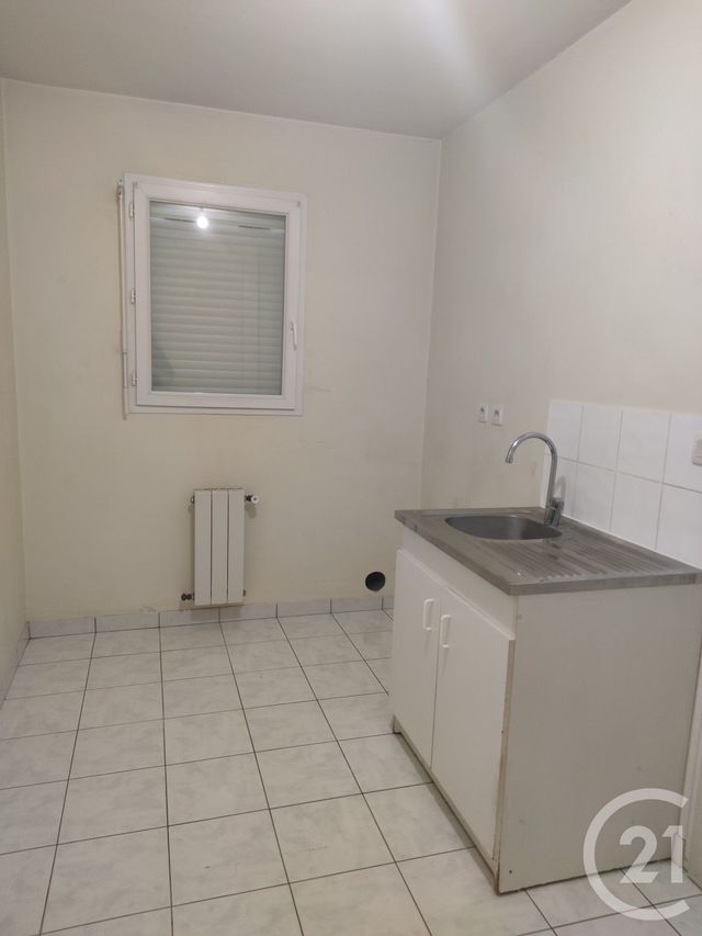 maison à louer - 5 pièces - 126.77 m2 - BONCHAMP LES LAVAL - 53 - PAYS-DE-LOIRE - Century 21 Dréano Immobilier