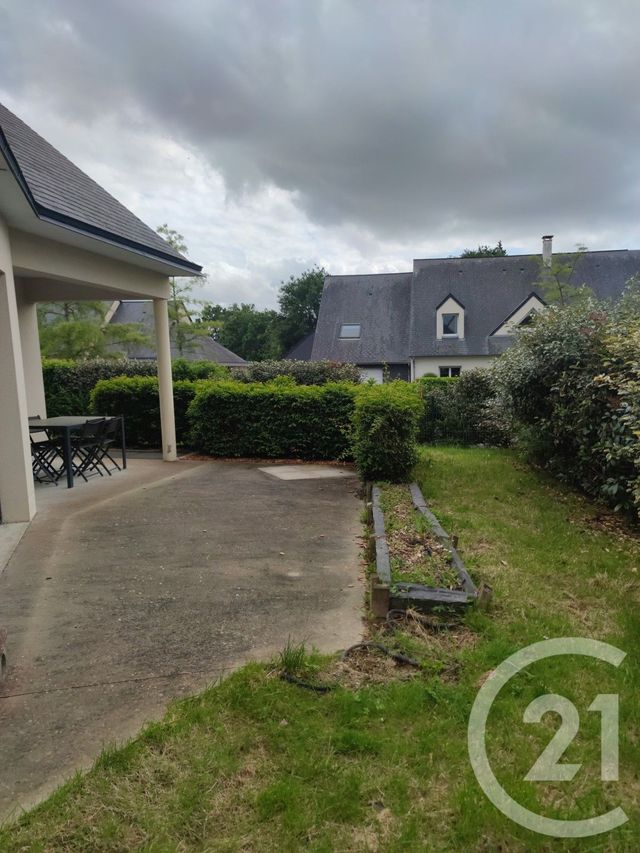 maison à louer - 4 pièces - 112.68 m2 - L HUISSERIE - 53 - PAYS-DE-LOIRE - Century 21 Dréano Immobilier