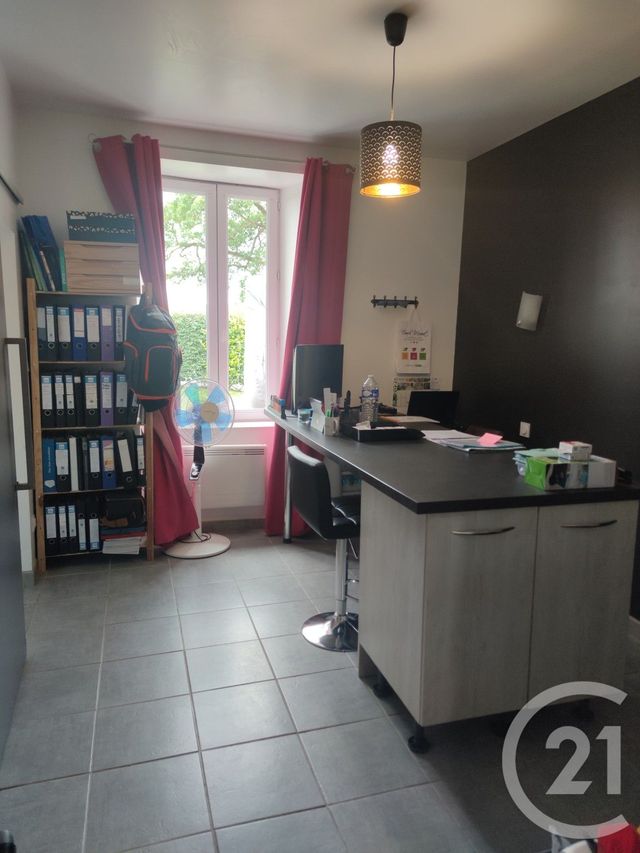 maison à louer - 4 pièces - 93.69 m2 - MONTJEAN - 53 - PAYS-DE-LOIRE - Century 21 Dréano Immobilier