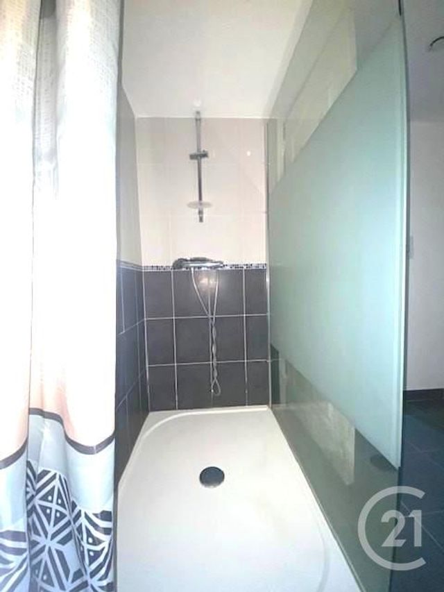 Appartement F2 à louer - 2 pièces - 28.72 m2 - LAVAL - 53 - PAYS-DE-LOIRE - Century 21 Dréano Immobilier