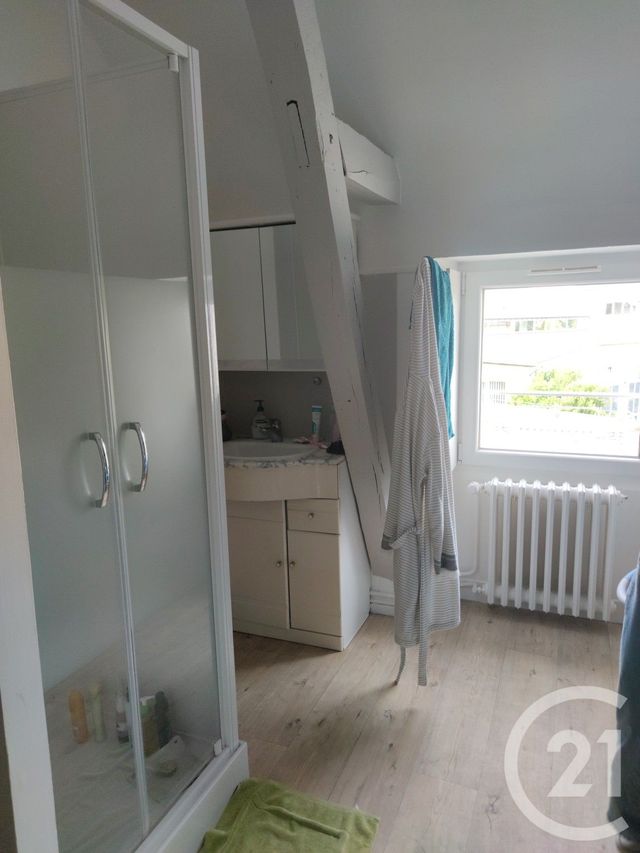 Appartement T2 à louer - 2 pièces - 27.98 m2 - LAVAL - 53 - PAYS-DE-LOIRE - Century 21 Dréano Immobilier
