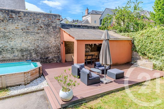 maison à louer - 6 pièces - 165.0 m2 - LAVAL - 53 - PAYS-DE-LOIRE - Century 21 Dréano Immobilier