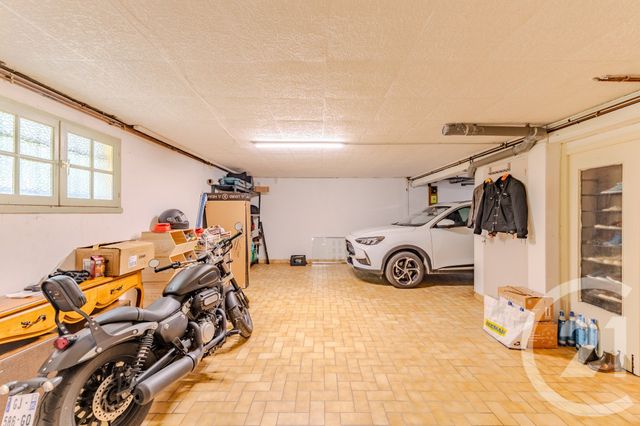 maison à louer - 6 pièces - 165.0 m2 - LAVAL - 53 - PAYS-DE-LOIRE - Century 21 Dréano Immobilier