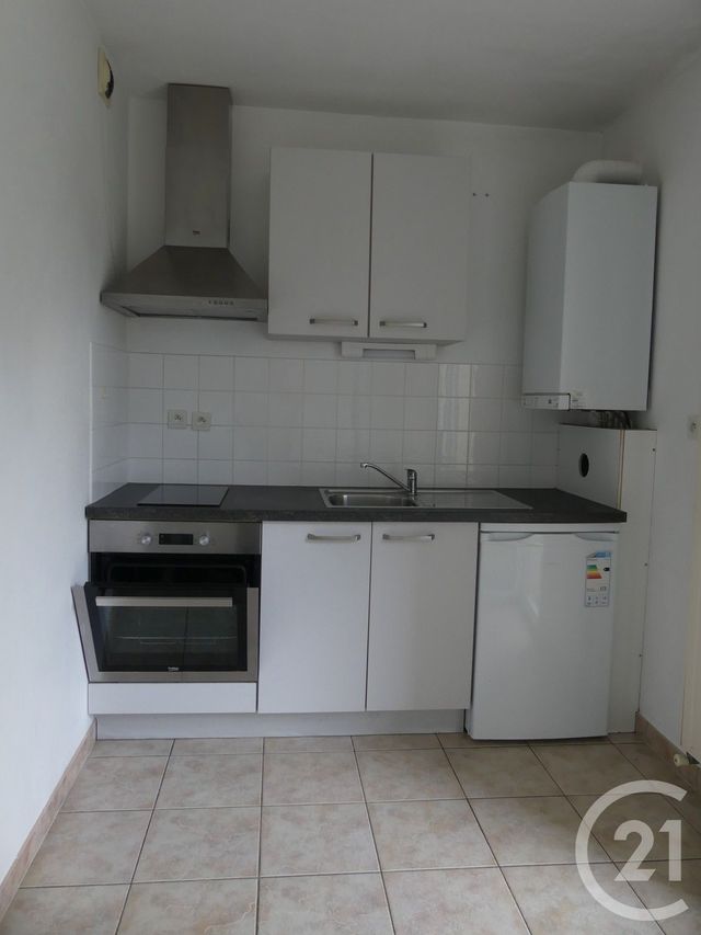 Appartement T2 à louer - 2 pièces - 40.06 m2 - CHANGE - 53 - PAYS-DE-LOIRE - Century 21 Dréano Immobilier