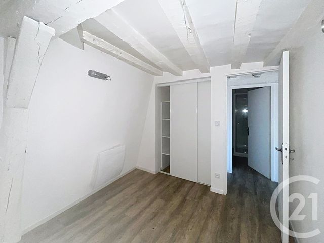 Appartement T2 à louer - 2 pièces - 29.15 m2 - LAVAL - 53 - PAYS-DE-LOIRE - Century 21 Dréano Immobilier