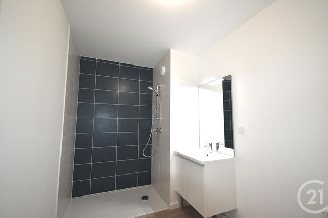 Appartement T2 à louer - 2 pièces - 40.3 m2 - LAVAL - 53 - PAYS-DE-LOIRE - Century 21 Dréano Immobilier