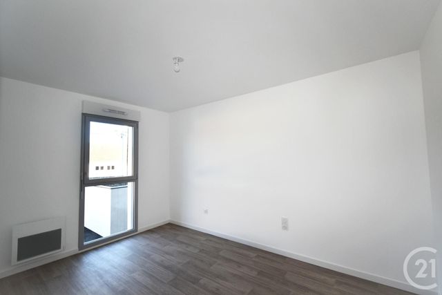 Appartement T2 à louer - 2 pièces - 40.3 m2 - LAVAL - 53 - PAYS-DE-LOIRE - Century 21 Dréano Immobilier