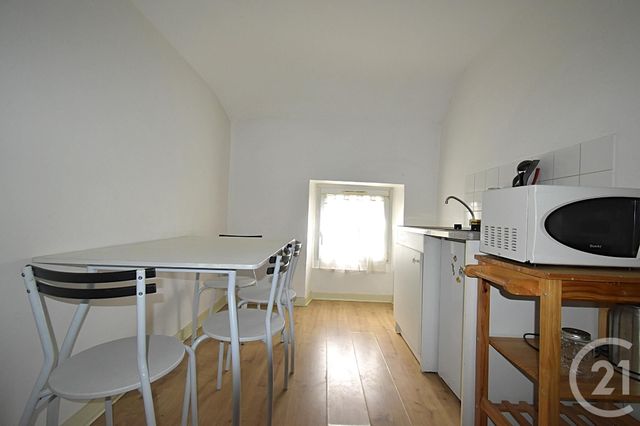 Appartement F2 à louer - 2 pièces - 32.0 m2 - LAVAL - 53 - PAYS-DE-LOIRE - Century 21 Dréano Immobilier