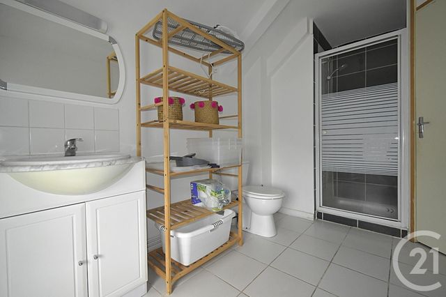 Appartement F2 à louer - 2 pièces - 32.0 m2 - LAVAL - 53 - PAYS-DE-LOIRE - Century 21 Dréano Immobilier