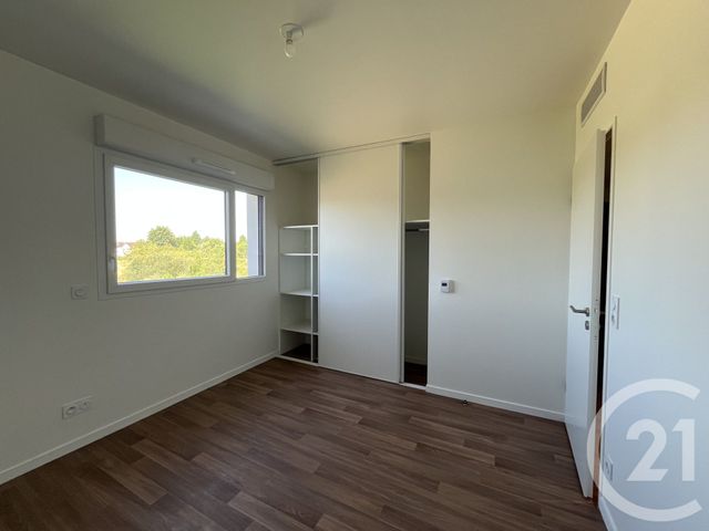 Appartement T3 à louer - 3 pièces - 59.62 m2 - LAVAL - 53 - PAYS-DE-LOIRE - Century 21 Dréano Immobilier
