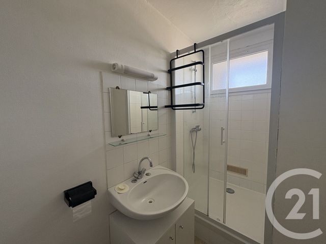Appartement Studio à vendre - 1 pièce - 34.91 m2 - LAVAL - 53 - PAYS-DE-LOIRE - Century 21 Dréano Immobilier