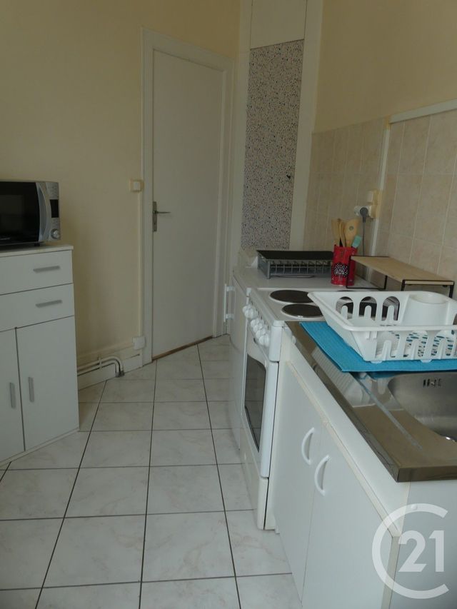 Appartement T2 à louer - 2 pièces - 33.0 m2 - LAVAL - 53 - PAYS-DE-LOIRE - Century 21 Dréano Immobilier