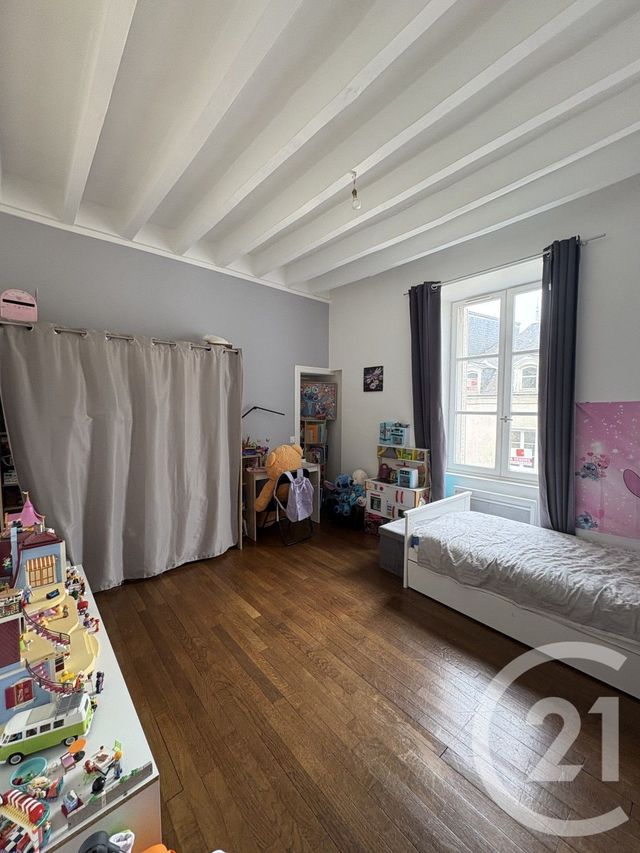 Appartement F3 bis à louer - 4 pièces - 90.33 m2 - COSSE LE VIVIEN - 53 - PAYS-DE-LOIRE - Century 21 Dréano Immobilier