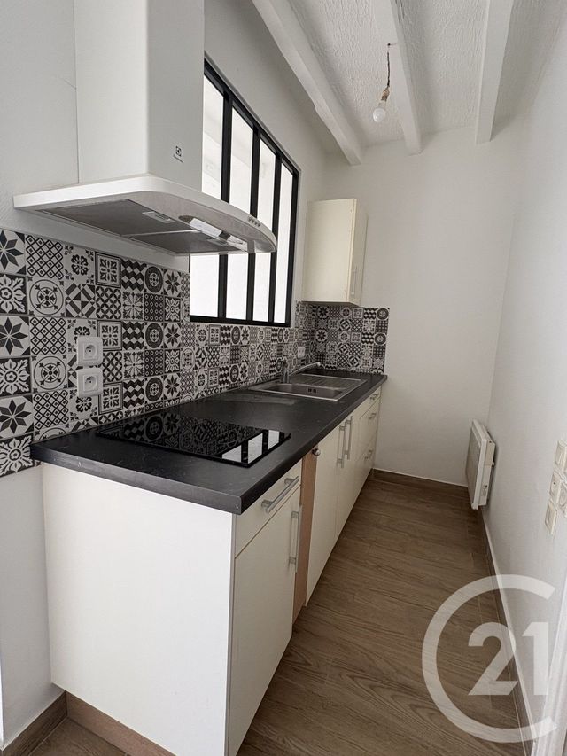 Appartement F2 à louer - 2 pièces - 35.55 m2 - ST JEAN SUR MAYENNE - 53 - PAYS-DE-LOIRE - Century 21 Dréano Immobilier