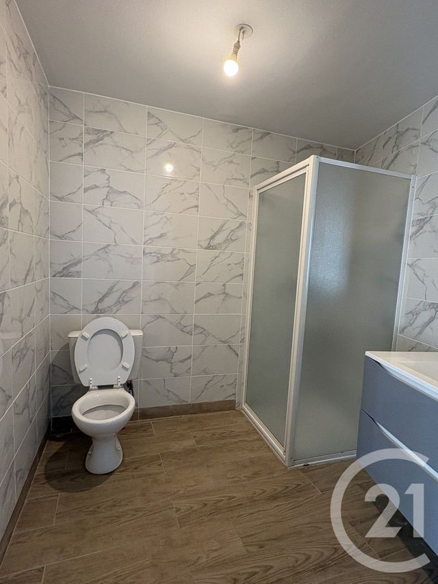 Appartement F2 à louer - 2 pièces - 35.55 m2 - ST JEAN SUR MAYENNE - 53 - PAYS-DE-LOIRE - Century 21 Dréano Immobilier
