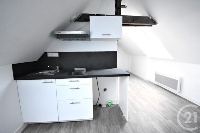 Appartement T2 à louer - 2 pièces - 20.3 m2 - ANDOUILLE - 53 - PAYS-DE-LOIRE - Century 21 Dréano Immobilier