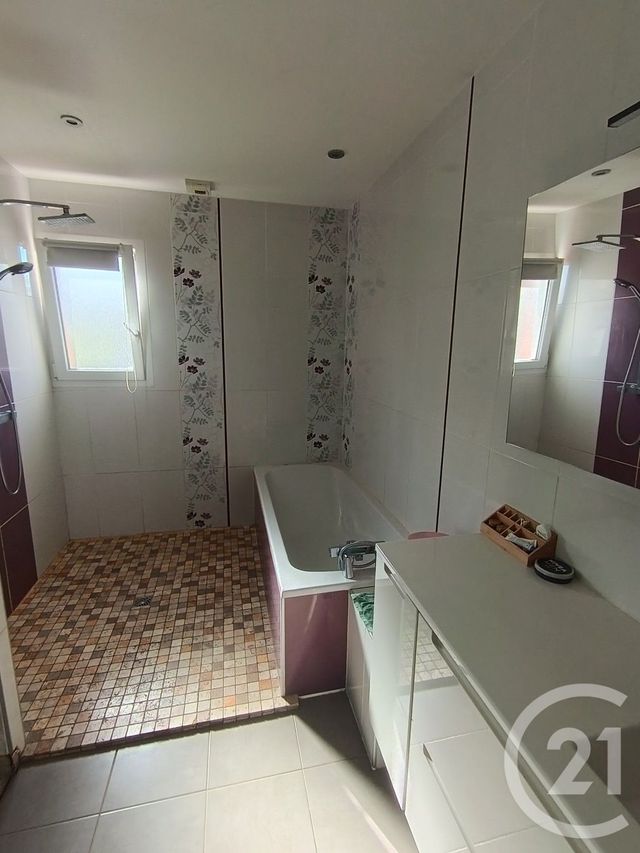 maison à vendre - 5 pièces - 130.0 m2 - BEAULIEU SUR OUDON - 53 - PAYS-DE-LOIRE - Century 21 Dréano Immobilier