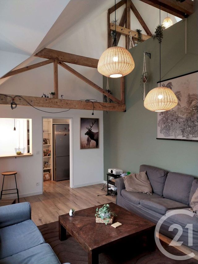 Appartement T3 à louer - 3 pièces - 62.14 m2 - COSSE LE VIVIEN - 53 - PAYS-DE-LOIRE - Century 21 Dréano Immobilier
