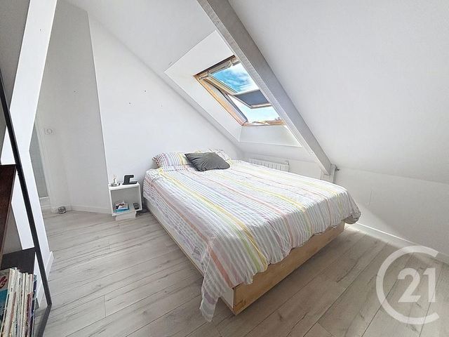 maison à vendre - 8 pièces - 163.0 m2 - LAVAL - 53 - PAYS-DE-LOIRE - Century 21 Dréano Immobilier