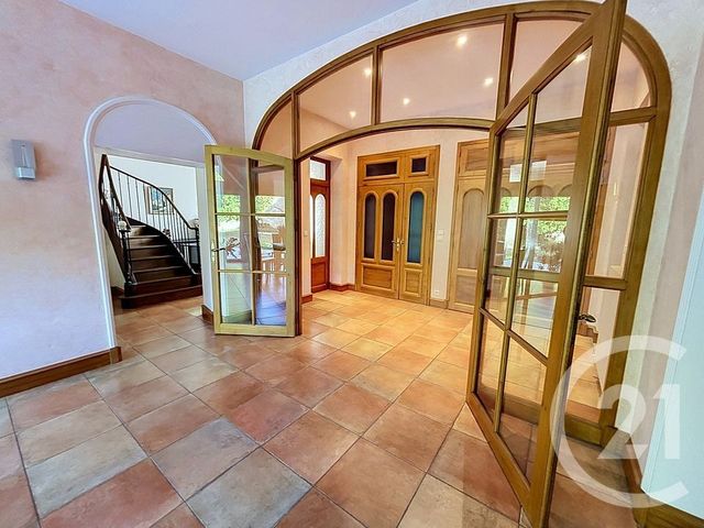 maison à vendre - 10 pièces - 330.0 m2 - LAVAL - 53 - PAYS-DE-LOIRE - Century 21 Dréano Immobilier