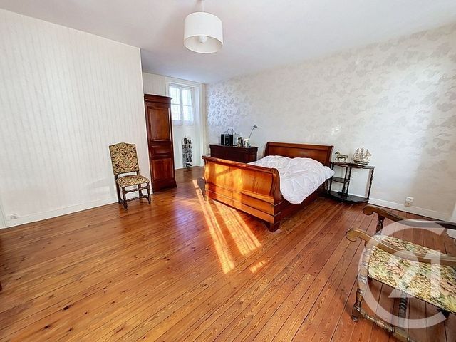 maison à vendre - 10 pièces - 330.0 m2 - LAVAL - 53 - PAYS-DE-LOIRE - Century 21 Dréano Immobilier