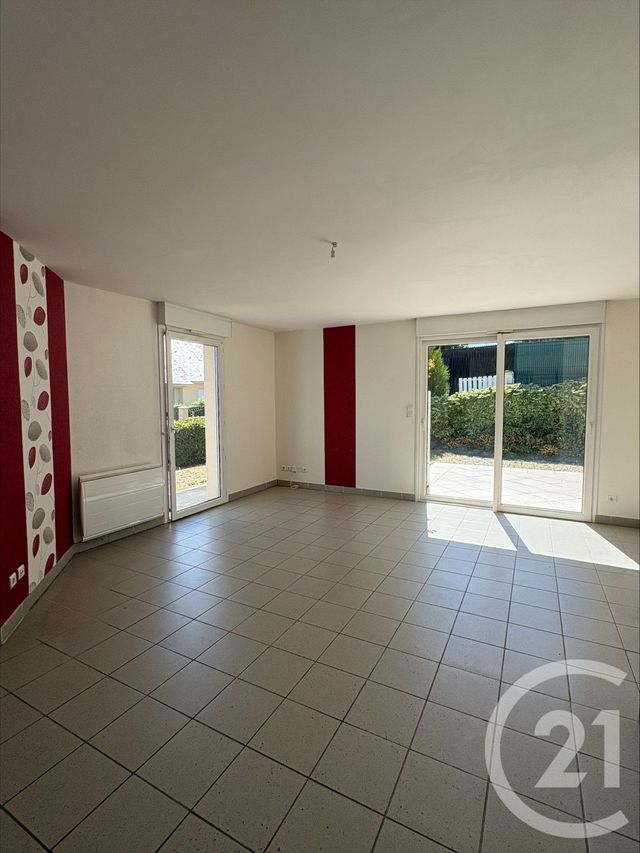 maison à louer - 3 pièces - 67.95 m2 - QUELAINES ST GAULT - 53 - PAYS-DE-LOIRE - Century 21 Dréano Immobilier