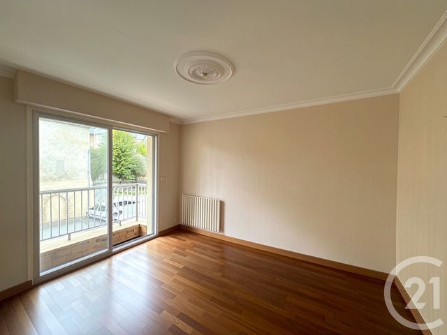 Appartement T3 à vendre - 4 pièces - 102.0 m2 - LAVAL - 53 - PAYS-DE-LOIRE - Century 21 Dréano Immobilier
