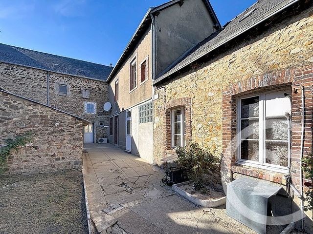 maison à vendre - 6 pièces - 208.0 m2 - VILLIERS CHARLEMAGNE - 53 - PAYS-DE-LOIRE - Century 21 Dréano Immobilier
