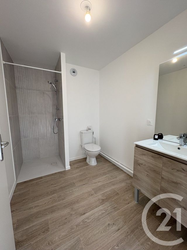 Appartement T2 à louer - 2 pièces - 46.03 m2 - BONCHAMP LES LAVAL - 53 - PAYS-DE-LOIRE - Century 21 Dréano Immobilier