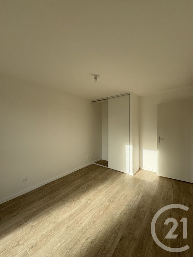 Appartement T2 à louer - 2 pièces - 46.03 m2 - BONCHAMP LES LAVAL - 53 - PAYS-DE-LOIRE - Century 21 Dréano Immobilier