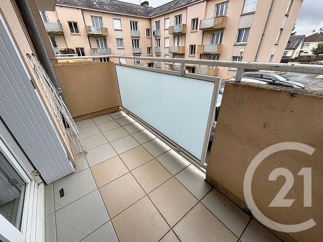 Appartement F3 à vendre - 4 pièces - 57.12 m2 - ST BERTHEVIN - 53 - PAYS-DE-LOIRE - Century 21 Dréano Immobilier