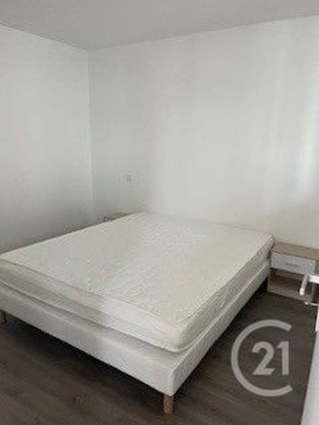 Appartement F2 à louer - 2 pièces - 42.17 m2 - COSSE LE VIVIEN - 53 - PAYS-DE-LOIRE - Century 21 Dréano Immobilier