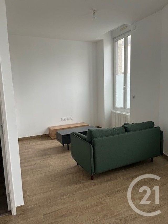 Appartement F2 à louer - 2 pièces - 42.17 m2 - COSSE LE VIVIEN - 53 - PAYS-DE-LOIRE - Century 21 Dréano Immobilier