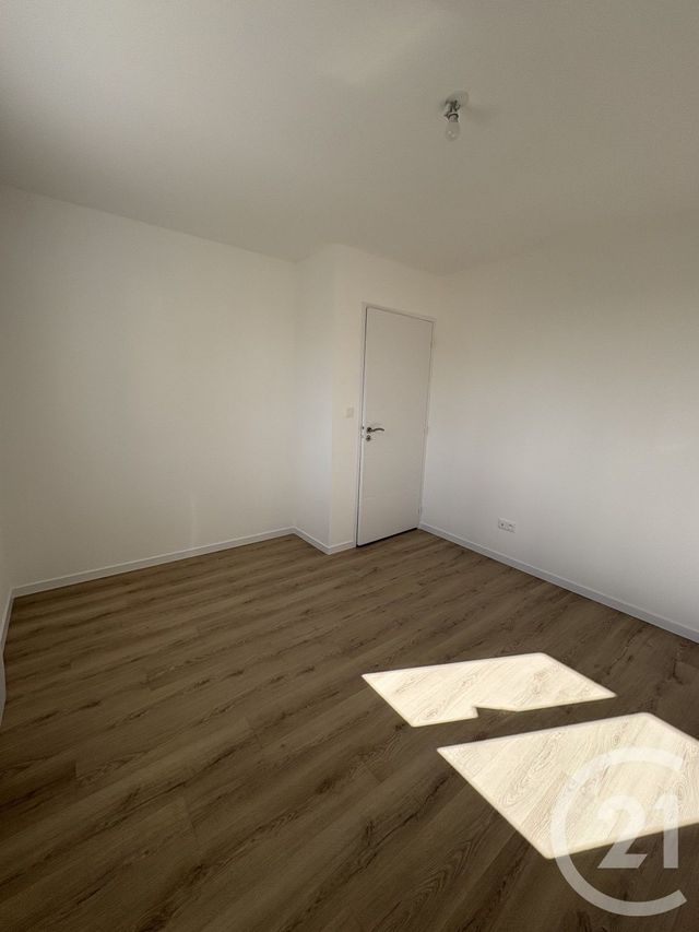 maison à louer - 4 pièces - 104.68 m2 - LOUVERNE - 53 - PAYS-DE-LOIRE - Century 21 Dréano Immobilier